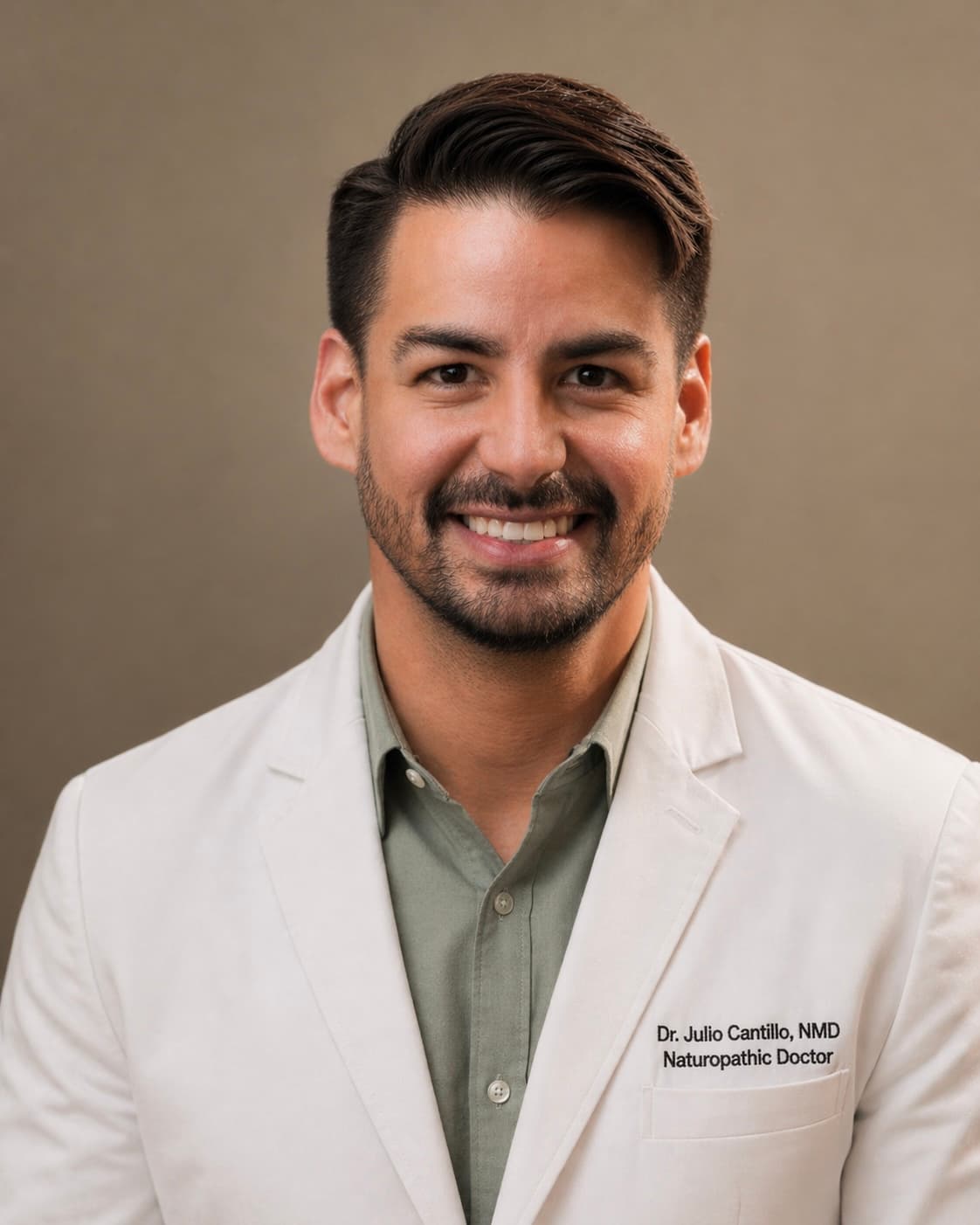 Dr. Julio Cantillo, naturopathic physician and founder of SANAVITA Health